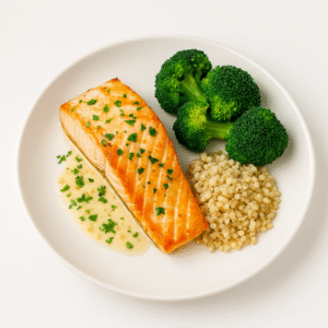 Salmon fillet with quinoa and broccoli
